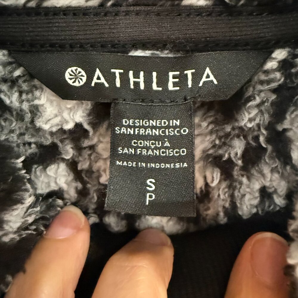 Athleta Tugga Sherpa Jacquard Pullover Hoodie Black and White Size Small - Picture 7 of 17